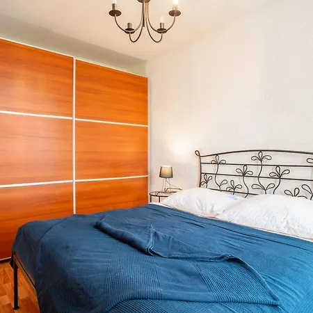 Comfy 1br Appartamento